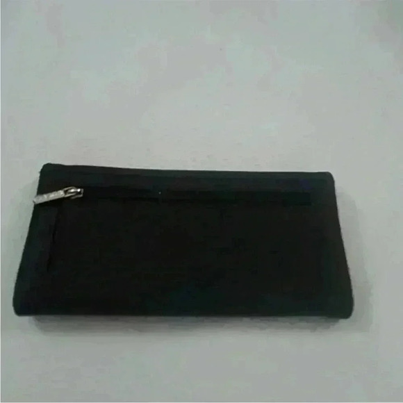 Guess wallet - Picture 2 of 12
